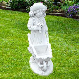 Enfant + brouette